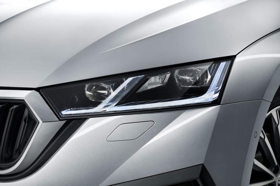 Детали экстерьера Skoda Octavia Combi 2020 года  (WW) (фото 23 из 69)